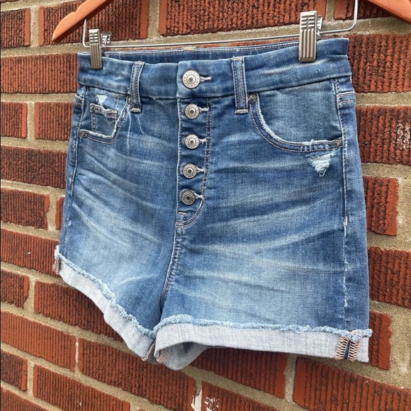 American Eagle Curvy Hi Rise Shortie Jean Shorts - Picture 2 of 7